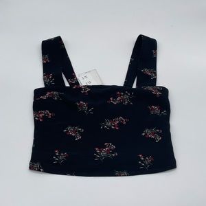 ⚠️NWT Abercrombie & Fitch Crop Top⚠️